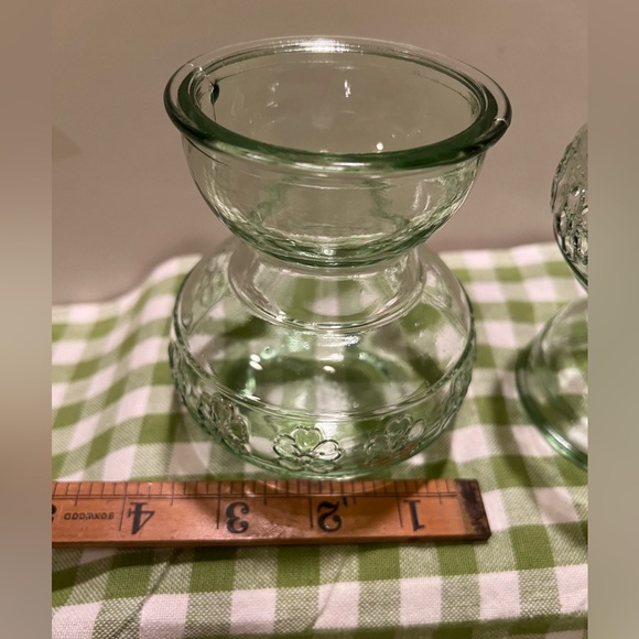 NWOT LOT OF 2 BULB VASES. - Picture 6 of 6